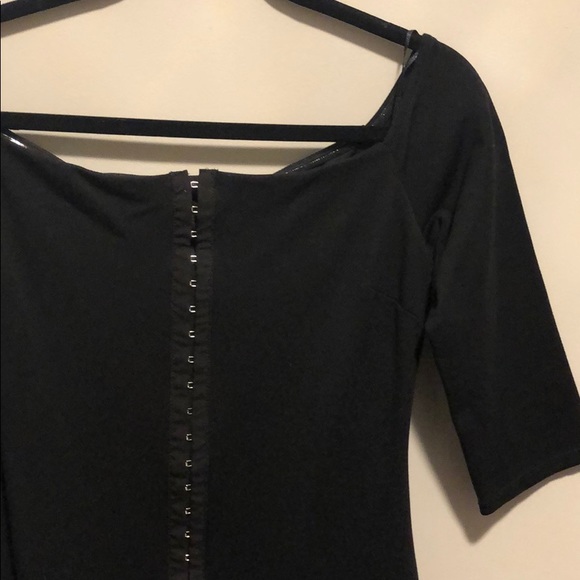 Black Guess Dress (Medium) - Picture 2 of 4